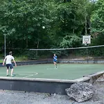 Het Uilennest In Шале *